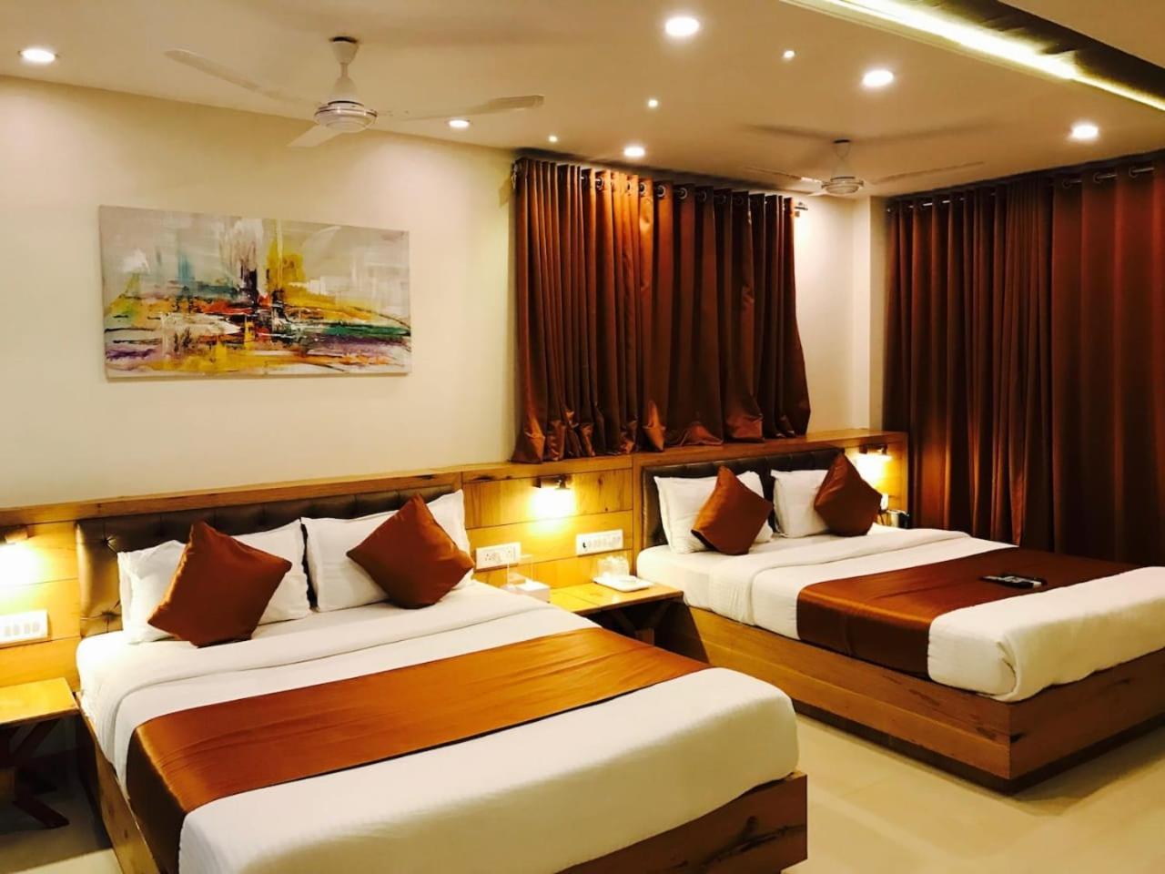 Grandeur By Avion Palace Near T2 International Airport Bombay Exterior foto